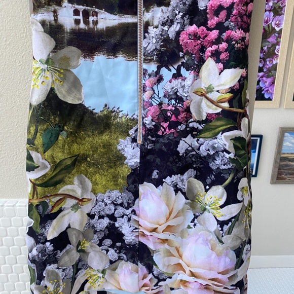 Ted Baker Photographic Print Cold Shoulder Dress - Picture 4 of 6